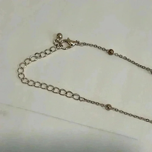 Necklace - Picture 4 of 9